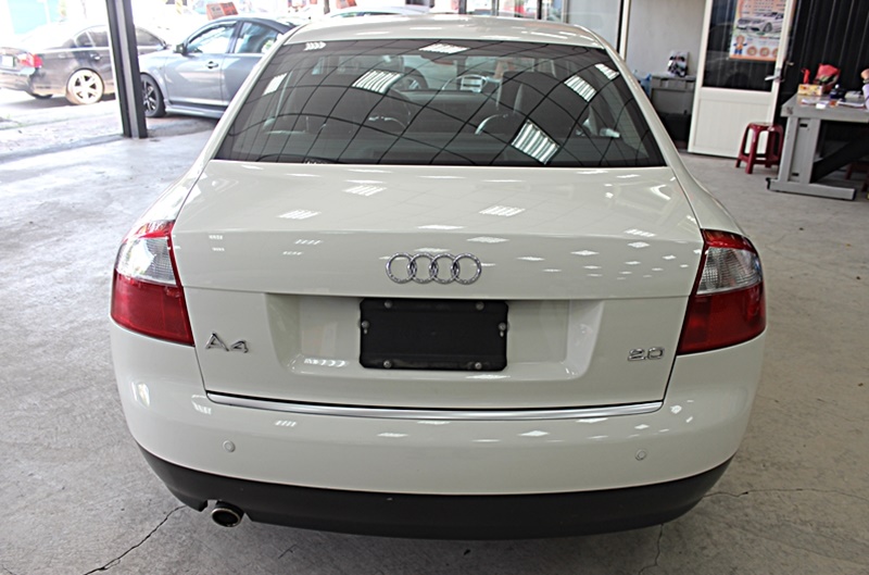 2004年 AUDI A4 2.0 優質進口代步車 里程跑少  第4張相片