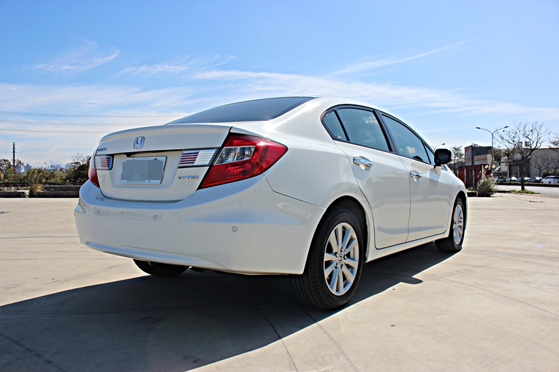 2013年 Honda Civic 1.8 頂級 一手車  第3張相片