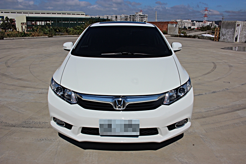 2013年 Honda Civic 1.8 頂級 一手車  第6張相片