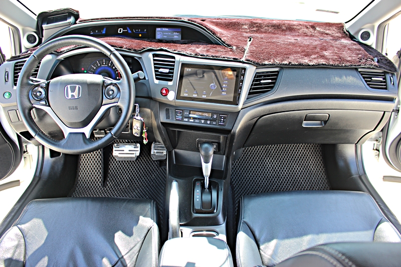 2013年 Honda Civic 1.8 頂級 一手車  第10張相片