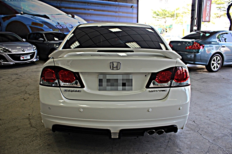 2009年 Honda K12 1.8 RR包  第4張相片