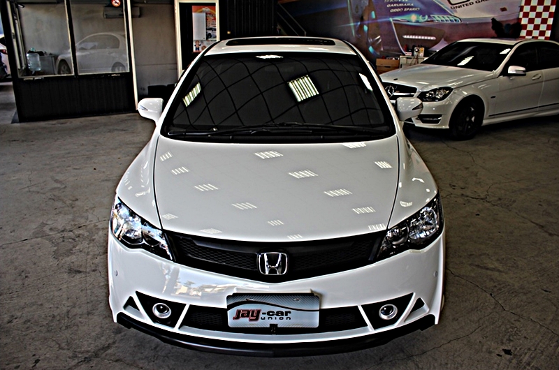 2009年 Honda K12 1.8 RR包  第11張相片