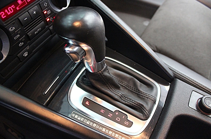 2006年 AUDI A3 2.0T 鋁圈 避震 空力套件 通通幫你改好  第13張相片