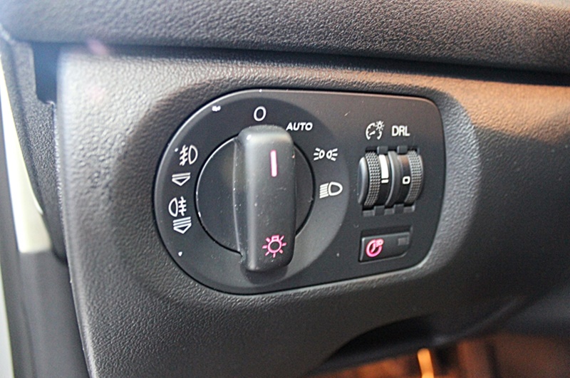 2006年 AUDI A3 2.0T 鋁圈 避震 空力套件 通通幫你改好  第15張相片