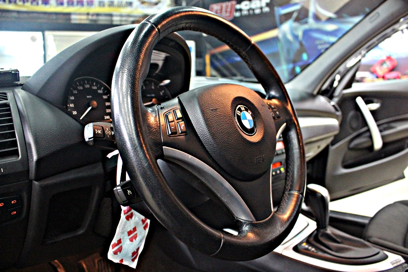 2007年 BMW E87 120I 選配天窗  第12張相片