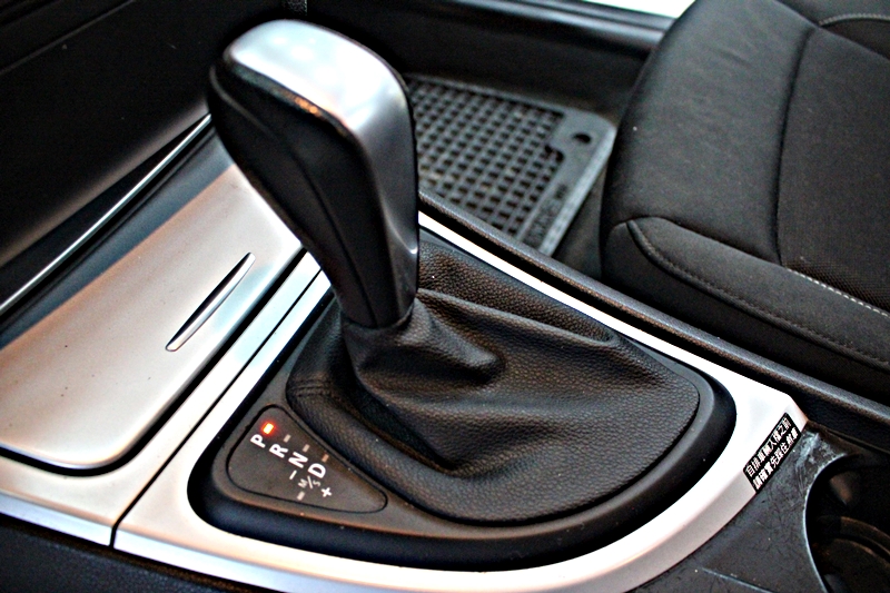 2007年 BMW E87 120I 選配天窗  第13張相片