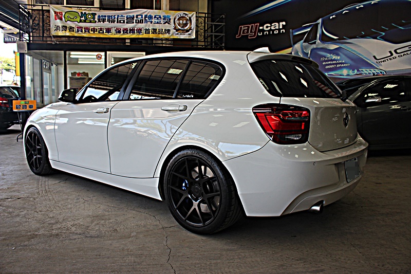 2012年式 BMW 120D 8速手自排 柴油渦輪增壓 省油 有力 又省稅金  第5張相片