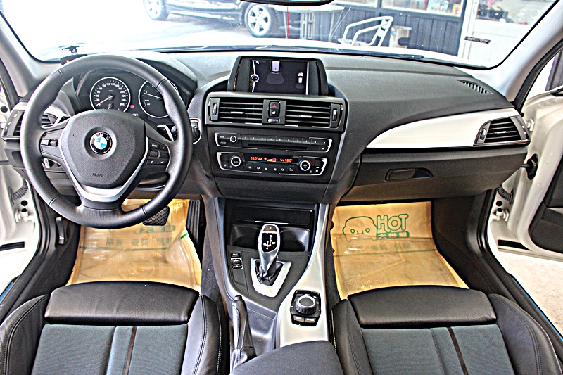 2012年式 BMW 120D 8速手自排 柴油渦輪增壓 省油 有力 又省稅金  第10張相片