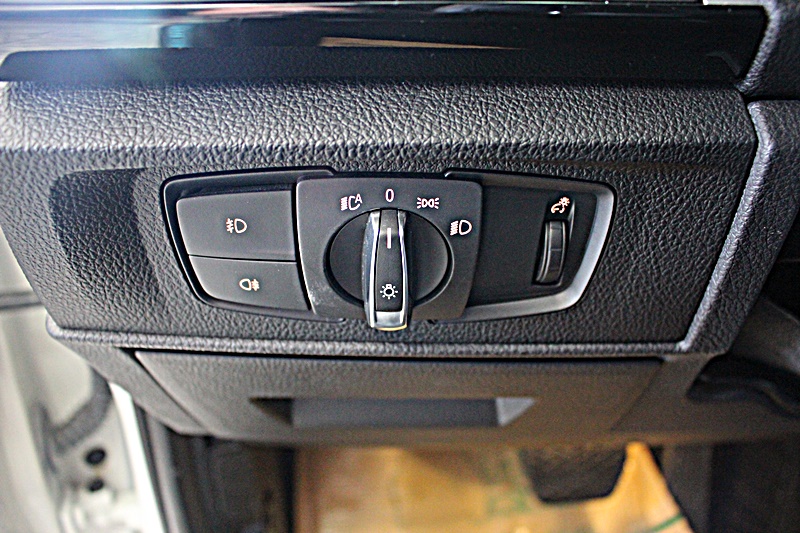 2012年式 BMW 120D 8速手自排 柴油渦輪增壓 省油 有力 又省稅金  第17張相片