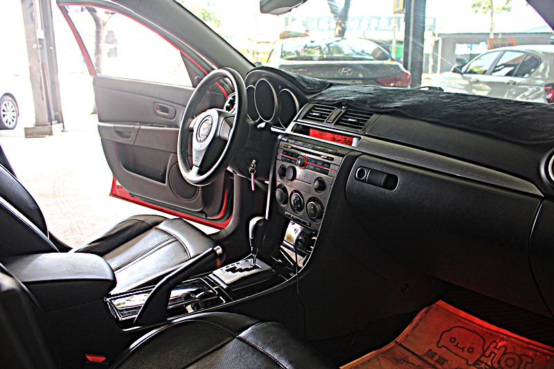 2008年 Mazda3 2.0s 全車精品改裝 買回去現省改裝費  第8張相片