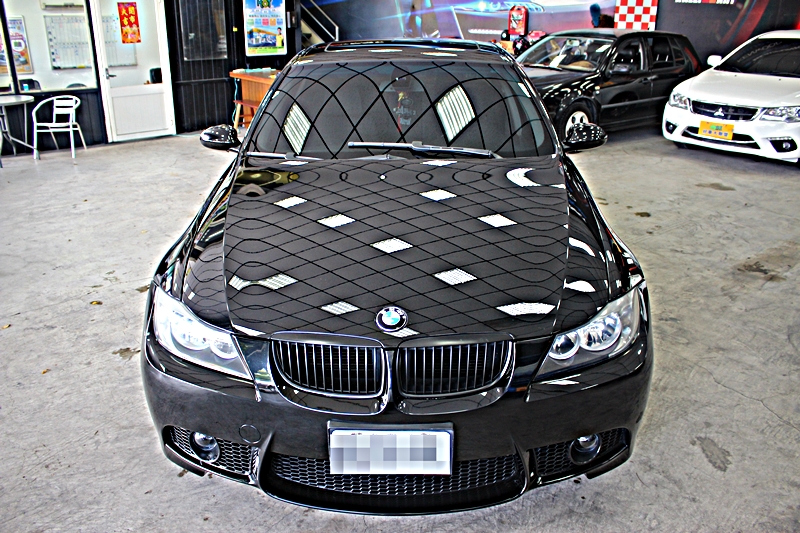 2006年 BMW E90 320I 全車M包 18吋正Hamann鋁圈  第11張相片
