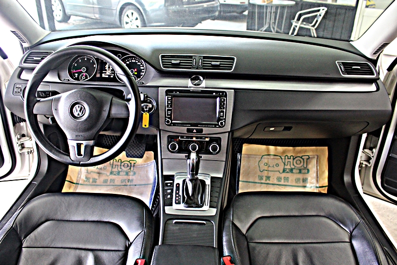 2012年 V.W Passat 1.8T   第10張相片