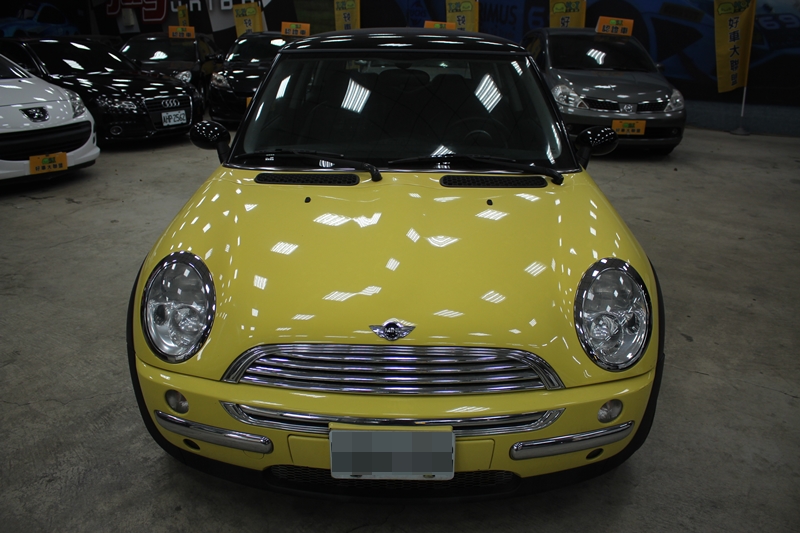 2002年 Mini Cooper 女用無菸車 車況超棒 里程跑少  第8張相片