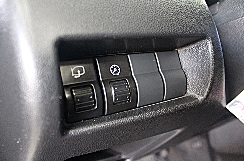 2008年 Mazda3 1.6 頂級 優質代步車 車況履約保證保固 可全額貸 免頭款交車  第14張相片