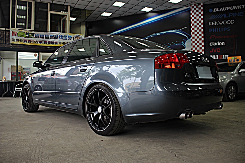  2005年 Audi A4 2.0T 改裝鋁圈 避震器 車況履約保證保固  第5張相片