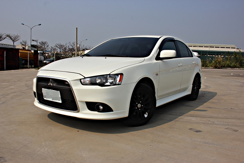 2013年 Lancer IO 1.8 頂級 可全額貸 免頭款交車  第1張相片