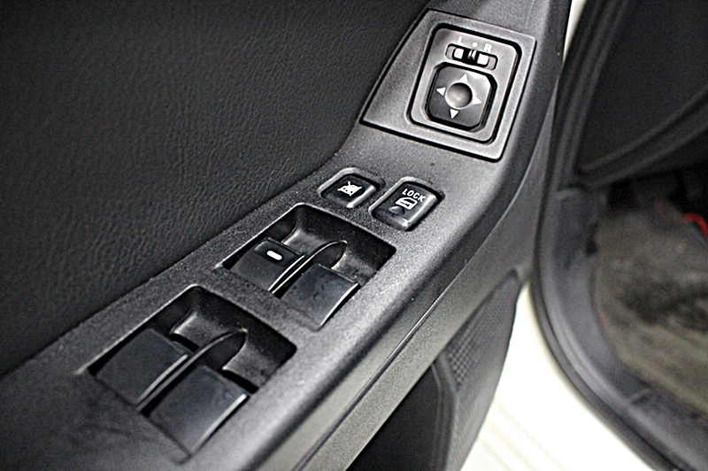 2012年 Lancer IO 1.8 車況履約保證保固 可全額貸 免頭款交車  第14張相片