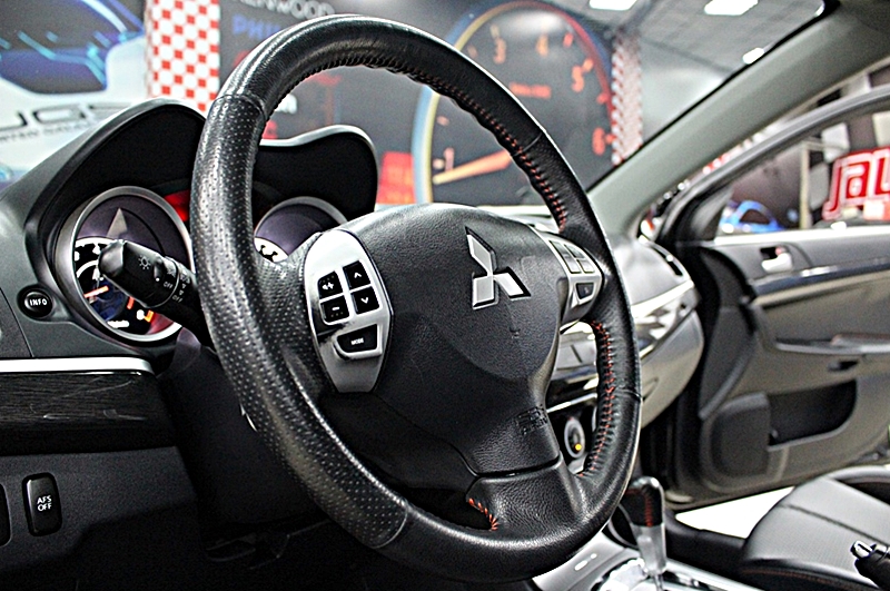 2012年 Lancer IO 1.8 車況履約保證保固 可全額貸 免頭款交車  第12張相片