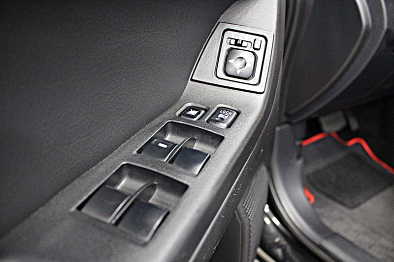 2012年 Lancer IO 1.8 車況履約保證保固 可全額貸 免頭款交車  第14張相片