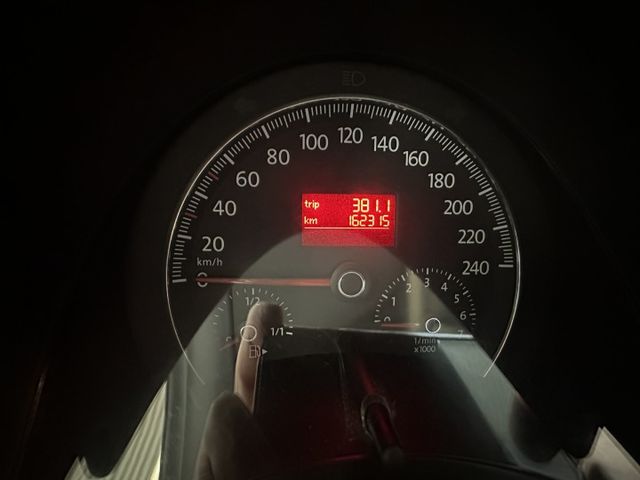 引擎整顆落下來整理 ! 冷氣超冷 ! 長途沒問題 !  第8張相片