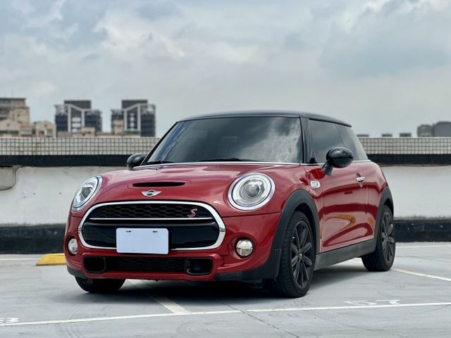 三門Cooper S 僅跑5.1萬公里 原版件 HK音響 通病已更換 無待修  第1張相片