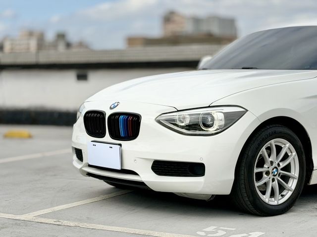 優質進口小車 里程實跑11萬公里 年底優惠價29.8萬 !  第3張相片