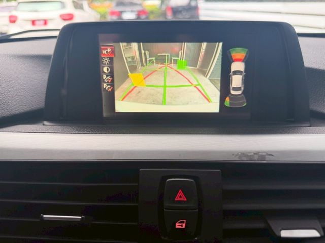 里程只跑10萬，國產車價格，直接開BMW  第12張相片