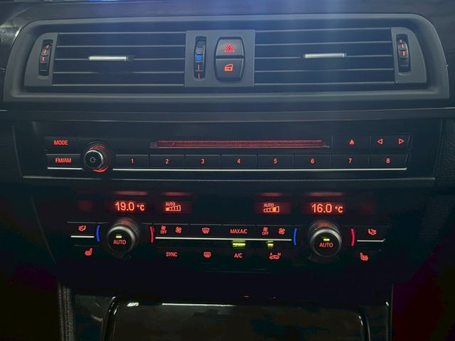 用3系差不多的價錢，直接開5系，超值  第13張相片