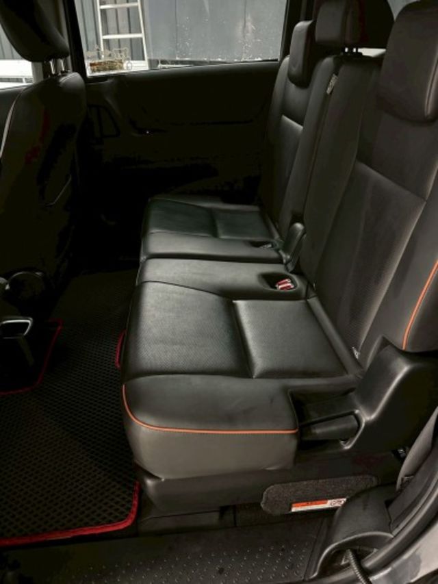 【車朋車業】小七人座，1.8省稅，小改款雙電動滑門  第16張相片