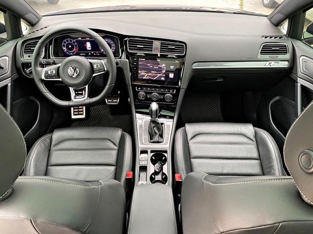 旅行車 Golf Variant 280 1.4 R-LINE 全景天窗 空力套件 跟車 僅開1萬 可全貸 二手 中古  第3張相片