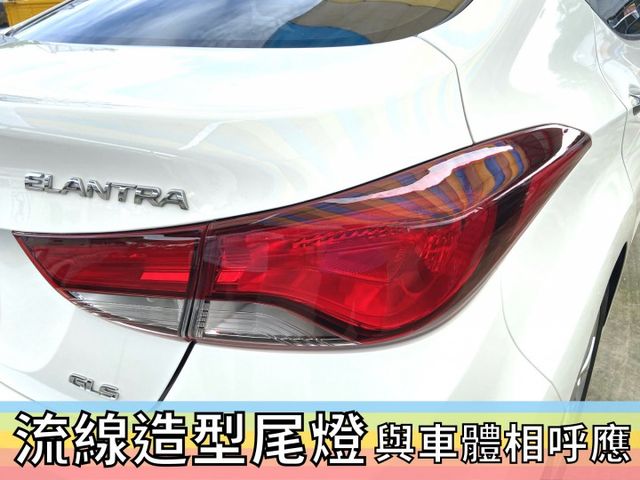 ✅頂級-旗艦版✅天窗✅定速✅恆溫✅I-KEY✅可全貸✅免頭款✅免保人✅免聯徵✅二手✅中古✅強力過件✅線上申貸  第14張相片