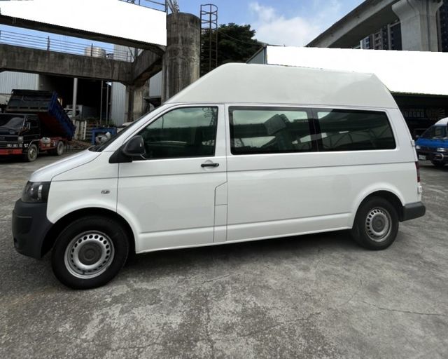 ✅福斯✅T5✅原廠高頂✅福祉車✅一手車✅復康巴士✅輪椅車✅輪椅升降機✅露營車✅可全貸✅免頭款✅免保人✅免聯徵✅二手✅中古  第15張相片