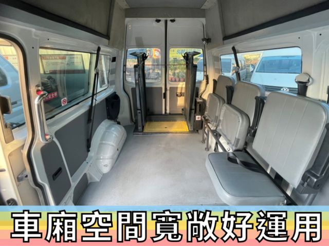 ✅福斯✅T5✅原廠 高頂✅福祉車✅一手車✅復康巴士✅輪椅車✅輪椅升降機✅露營車✅車泊✅車宿✅車床✅野營✅二手✅中古  第10張相片