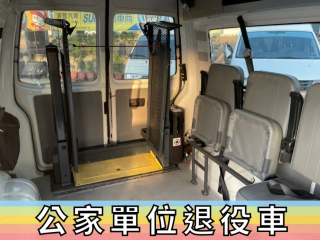 ✅福斯✅T5✅原廠 高頂✅福祉車✅一手車✅復康巴士✅輪椅車✅輪椅升降機✅露營車✅車泊✅車宿✅車床✅野營✅二手✅中古  第11張相片