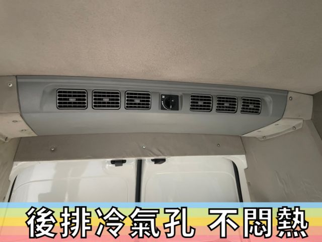 ✅福斯✅T5✅原廠 高頂✅福祉車✅一手車✅復康巴士✅輪椅車✅輪椅升降機✅露營車✅車泊✅車宿✅車床✅野營✅二手✅中古  第14張相片