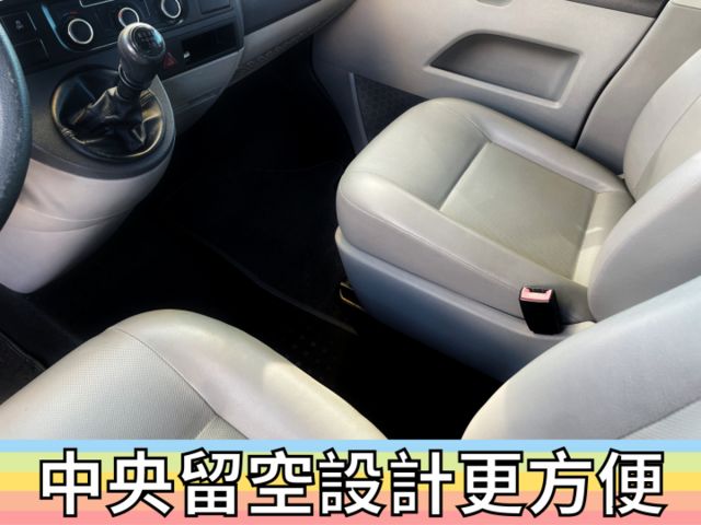 ✅福斯✅T5✅原廠 高頂✅福祉車✅一手車✅復康巴士✅輪椅車✅輪椅升降機✅露營車✅車泊✅車宿✅車床✅野營✅二手✅中古  第5張相片