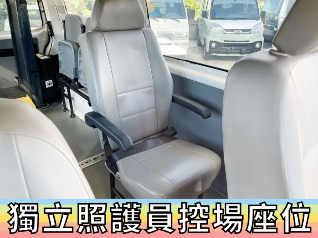 ✅福斯✅T5✅原廠 高頂✅福祉車✅一手車✅復康巴士✅輪椅車✅輪椅升降機✅露營車✅車泊✅車宿✅車床✅野營✅二手✅中古  第15張相片