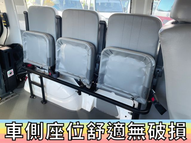 ✅福斯✅T5✅原廠 高頂✅福祉車✅一手車✅復康巴士✅輪椅車✅輪椅升降機✅露營車✅車泊✅車宿✅車床✅野營✅二手✅中古  第16張相片