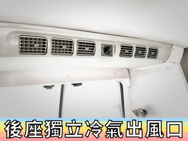 ✅福斯✅T5✅原廠 高頂✅福祉車✅一手車✅復康巴士✅輪椅車✅輪椅升降機✅露營車✅車泊✅車宿✅車床✅野營✅二手✅中古  第19張相片