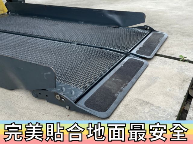 ✅福斯✅T5✅2009領牌✅高頂✅福祉車✅一手車✅復康巴士✅輪椅✅輪椅升降機✅露營車✅車泊✅車宿✅車床✅野營✅二手✅中古  第20張相片
