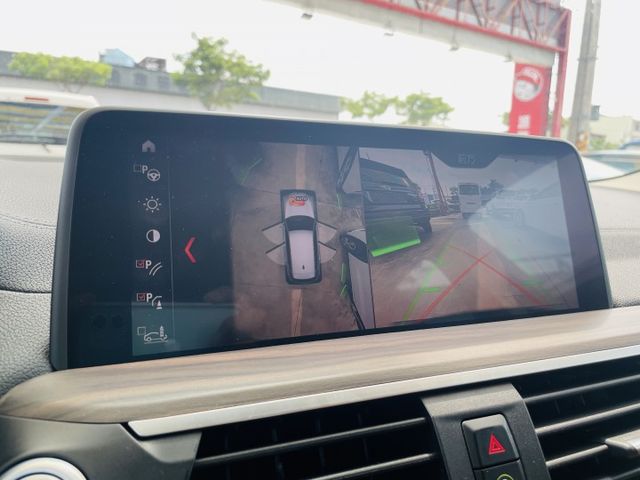 ✅正2019年✅總代理✅X3 30i 豪華運動版✅認證車✅全景電動天窗✅腳踢電動尾門✅自動煞停✅環景360✅三區恆溫  第9張相片