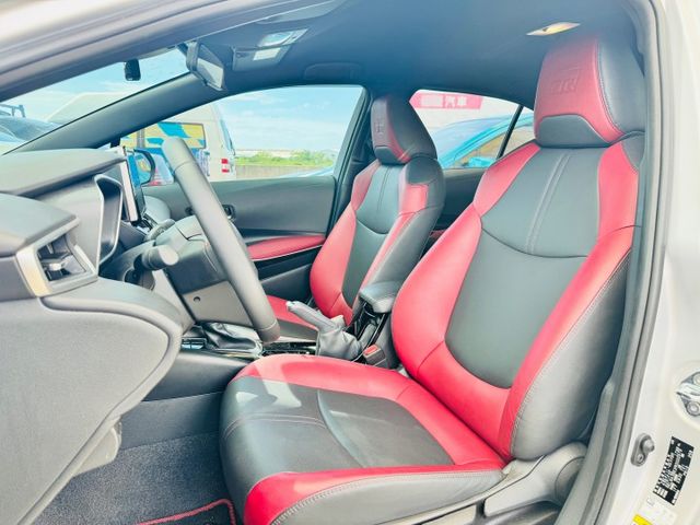 ✅2023 Toyota Altis 1.8✅ GR Sport 油電✅ 里程僅跑1萬6✅ 原廠保固中✅原版件✅免保人✅  第3張相片