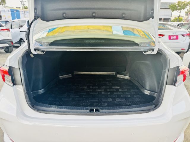✅12代✅豪華版✅恆溫✅鋁圈✅LED霧燈✅倒車雷達✅9安✅全速域定速✅LTA車道巡跡輔助✅防滑✅可全貸✅免頭款  第5張相片