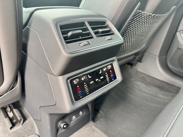 ✅E-tron Sportback 55✅實跑1 萬2千公里✅新車價357萬✅免200萬✅跟新車一樣差在價格✅原鈑件  第18張相片