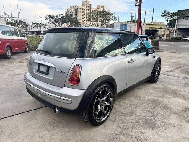 ✅MINI COOPER✅一手車✅跑少✅代步車首選✅好開省油✅實車實價  第2張相片