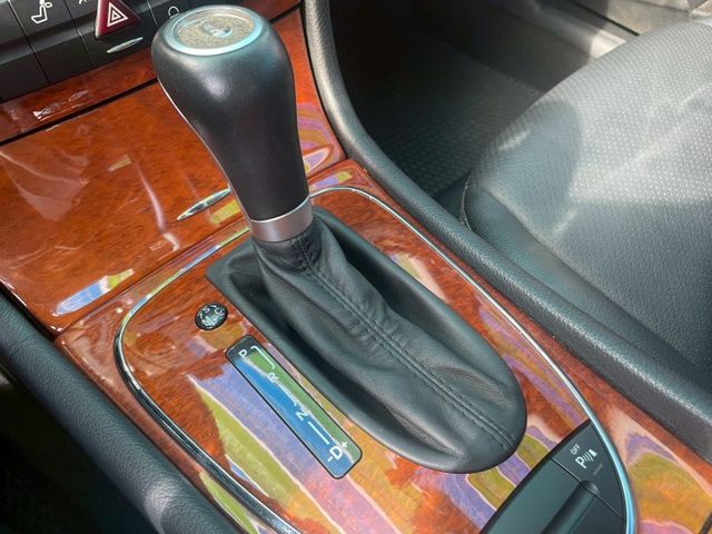 ✅2008年 E280✅總代理✅僅跑8萬✅典雅版✅全景電窗✅倒車顯影✅前座電動椅✅可全貸✅免保人✅強力過件  第9張相片