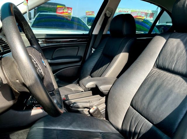 ✅總代理✅E46 320i✅典雅版✅僅跑11萬✅天窗✅電動椅✅可全貸✅免頭款✅免保人✅免聯徵✅二手✅中古✅強力過件  第3張相片