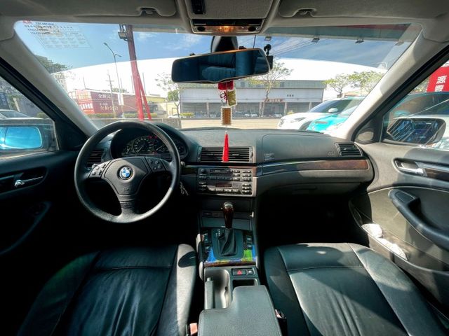 ✅總代理✅E46 320i✅典雅版✅僅跑11萬✅天窗✅電動椅✅可全貸✅免頭款✅免保人✅免聯徵✅二手✅中古✅強力過件  第4張相片