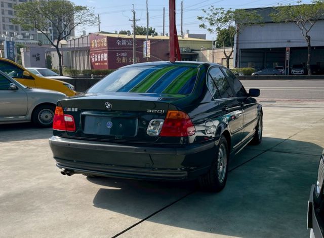 ✅總代理✅E46 320i✅典雅版✅僅跑11萬✅天窗✅電動椅✅可全貸✅免頭款✅免保人✅免聯徵✅二手✅中古✅強力過件  第20張相片