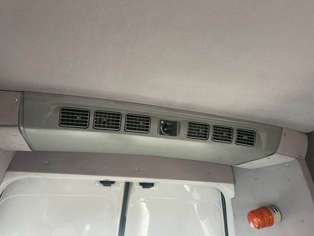 ✅福斯✅T5✅原廠 高頂✅福祉車✅一手車✅復康巴士✅輪椅車✅輪椅升降機✅露營車✅車泊✅車宿✅車床✅野營✅二手✅  第12張相片